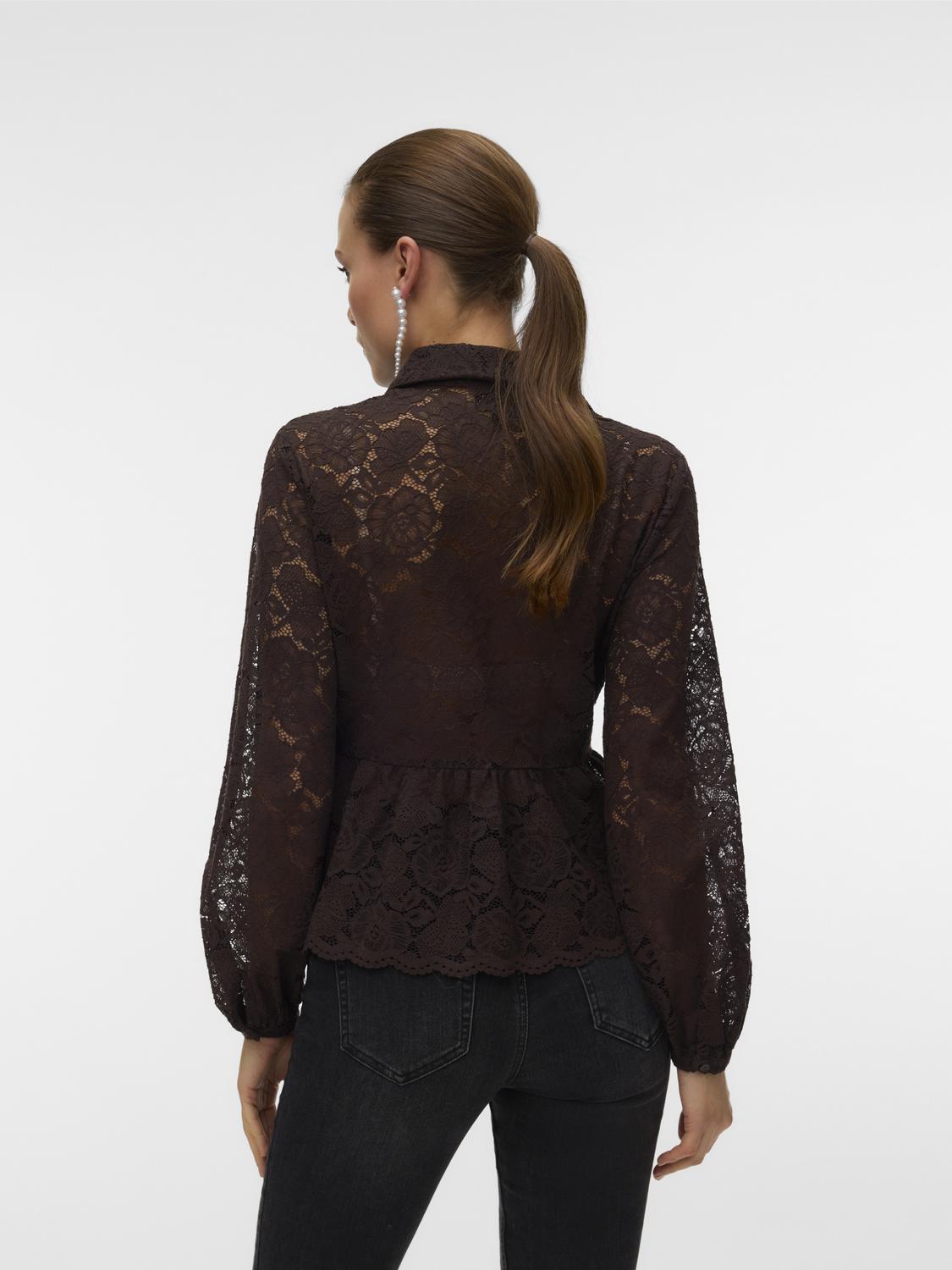 model_shot-back